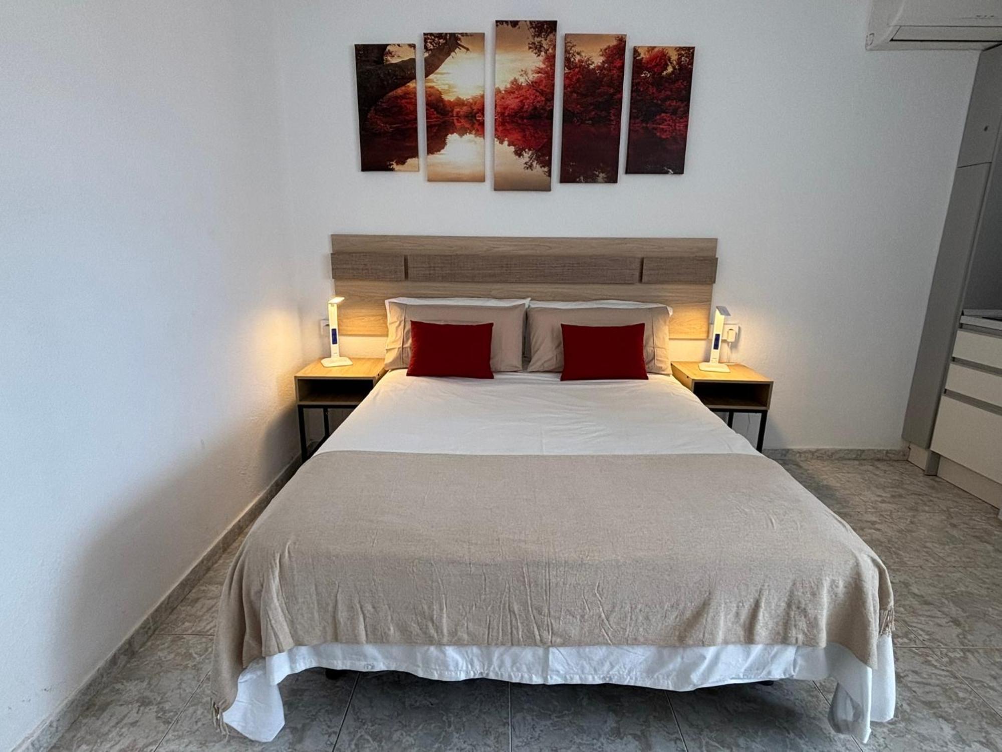 Luceros 310 New Apartment Аликанте Екстериор снимка
